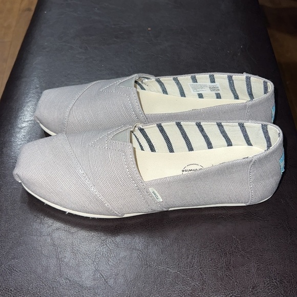 Toms Shoes - Brand New without box or tags Womens Tom’s